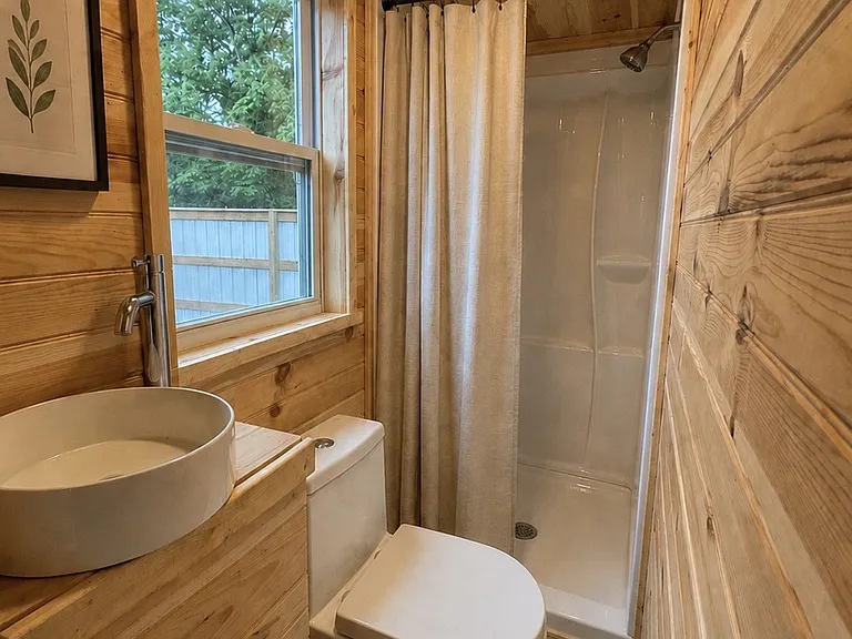62 Railroad Dr — Photo 14
