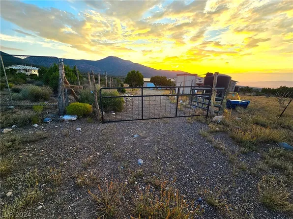 15855 Bugling Bull Rd, Las Vegas, NV 89124