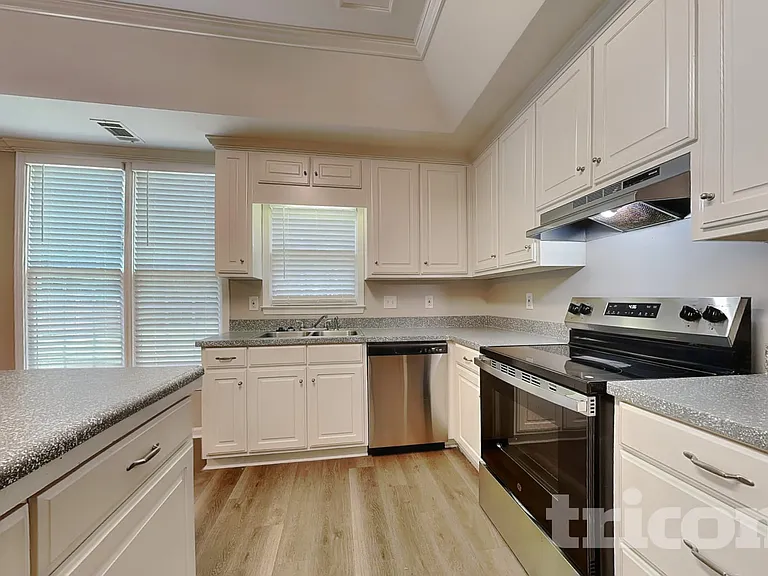 4708 Tonkawa Bnd — Photo 4