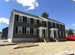 1 Hudson Dr #B, Berkley, MA 02779