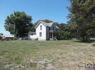 21337 S Stanley Rd, Quenemo, KS 66528