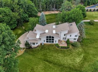 102 Fair Acres Dr, Sewickley, PA