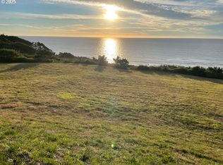 Nantucket Dr #14, Cloverdale, OR 97112