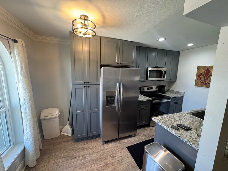 2417 Houma Blvd E — Photo 11