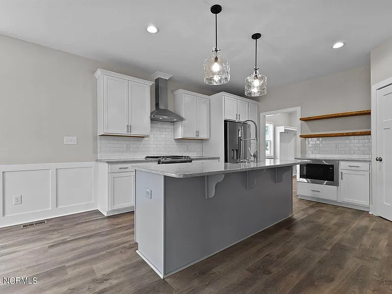 139 Crestview Rd — Photo 5