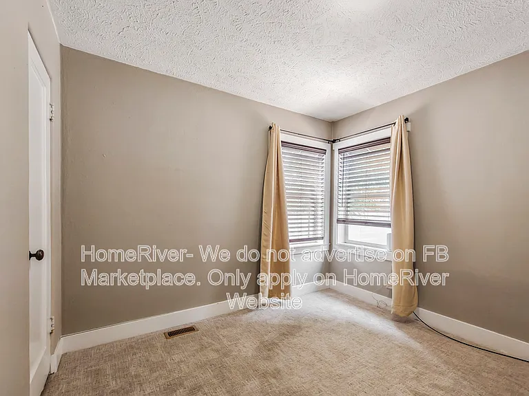 1417 E Wabash Ave — Photo 12