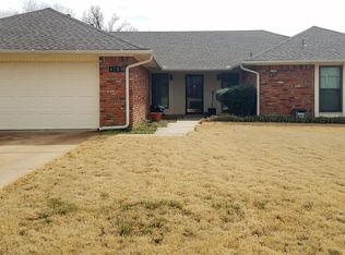 4201 Sand View Dr, Enid, OK 73703