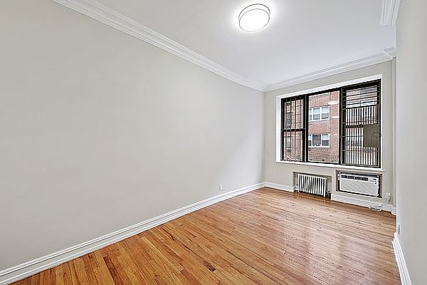 1st image of 510 E 88th St APT B