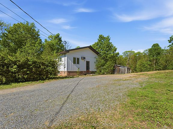 3rd image of 12452 Road 38