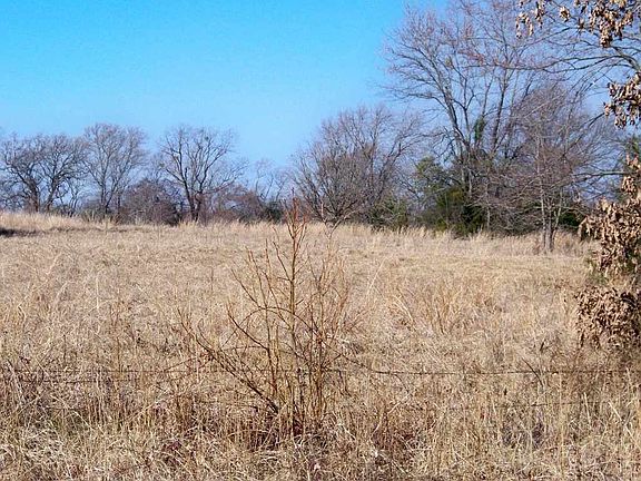 3rd image of 1711 County Road 2850
