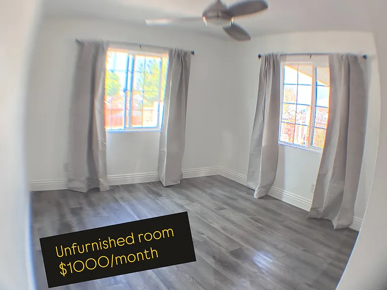 1077 Swaner St — Photo 3