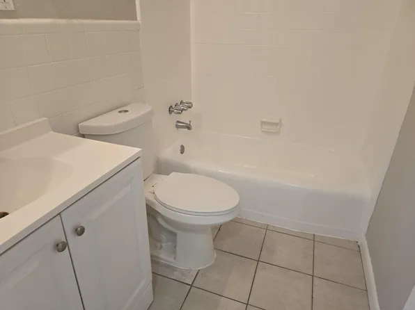 3408 Avenue H W, Riviera Beach, FL 33404