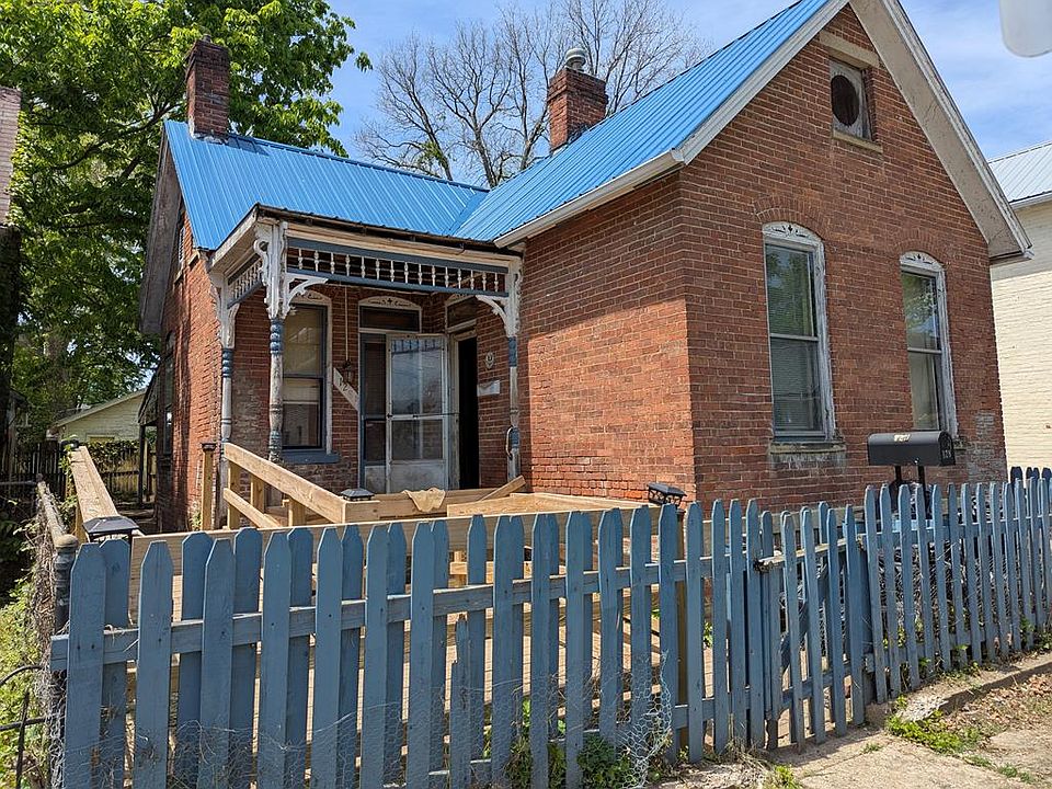 1st image of 128 Park St