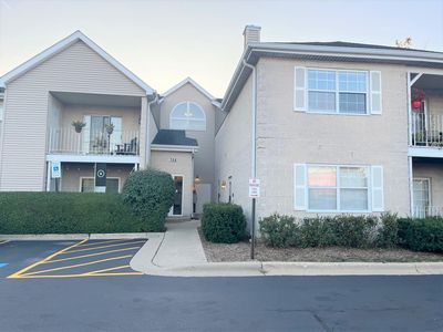 728 N Gary Ave UNIT 212, Carol Stream, IL, 60188