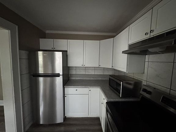 3rd image of 113 Isabelle St
