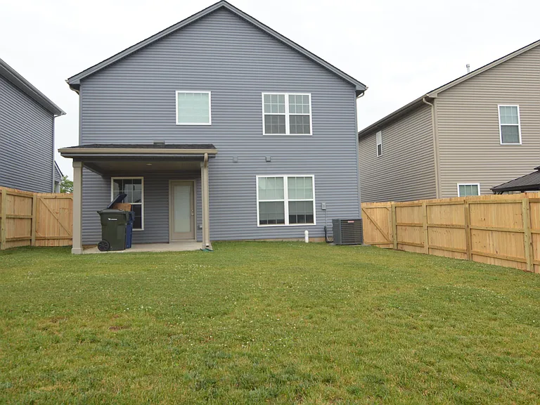 2380 Geranium Ln — Photo 36