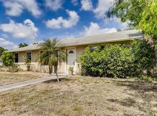 381 SW 14th St, Deerfield Beach, FL 33441