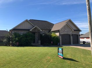 109 W Hollywood Ave, Muscle Shoals, AL 35661