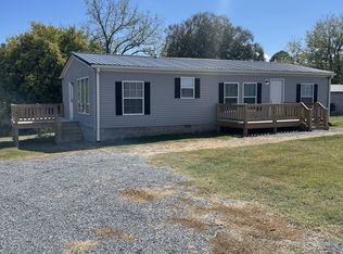 347 McClerran Ln, Red Boiling Springs, TN 37150