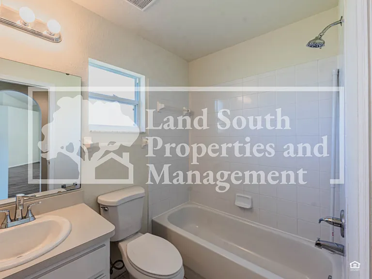 7053 Cascades Ct — Photo 16