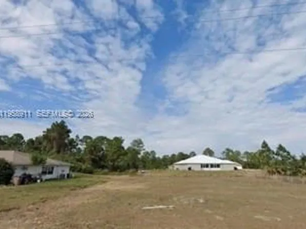 2232/2234 Fairway Dr, Lehigh Acres, FL 33973