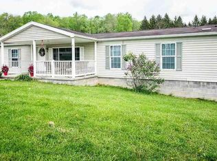316 Chesapeake Rd, Fairmont, WV 26554