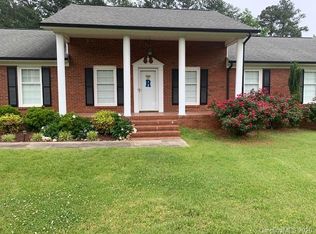 1150 Miles Rd, Dallas, NC 28034