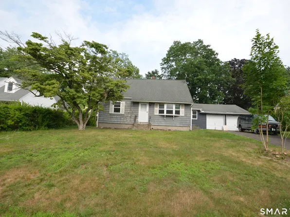 190 Sasapequan Road, Fairfield, CT 06824
