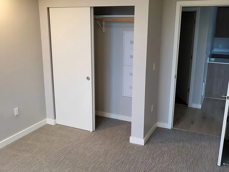 Pacific Ridge Apartments — Photo 17