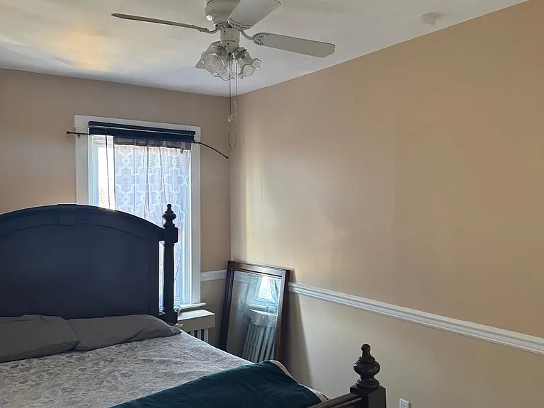 345 Stevens St — Photo 13