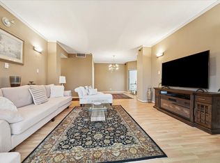 661 Bering Dr Unit 709, Houston, TX 77057