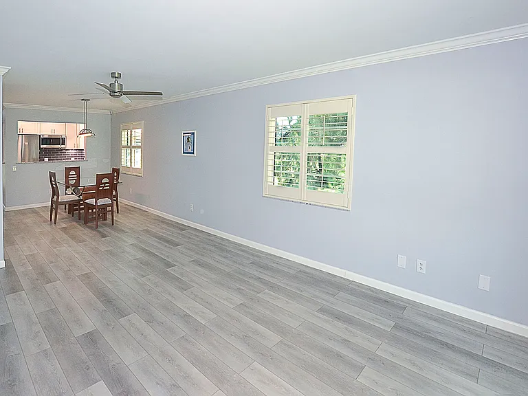 50 Woodland Dr #207 — Photo 8