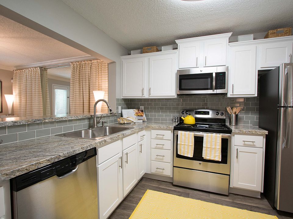 Our RENOVATED units are going Fast! Check out our designer finishes.