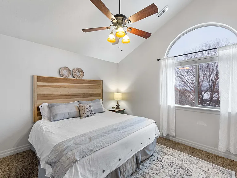 7102 N Mohican Dr — Photo 10