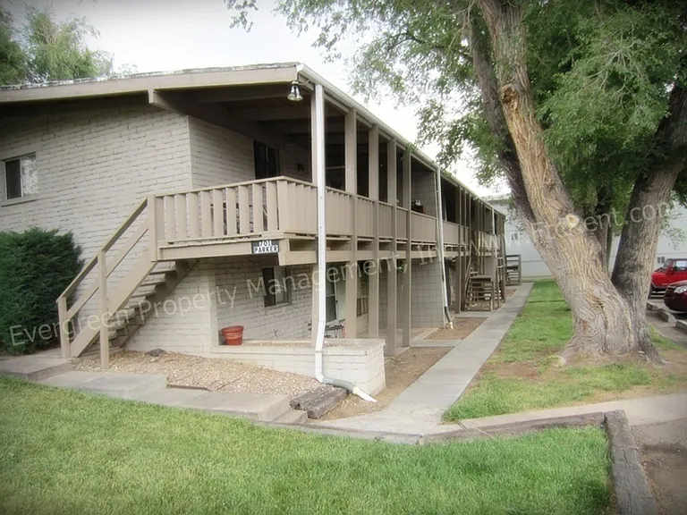 701 Parker St — Photo 14