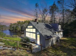 19 Lakeshore Dr, Monson, MA 01057