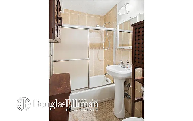 Sold by Douglas Elliman | media 23