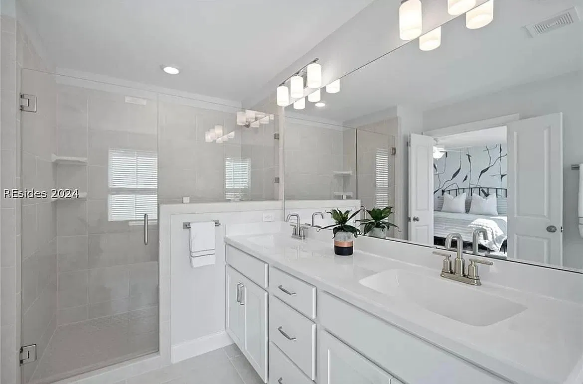 3 bed, 2.5 bath, 1716 sqft, $3,000 — Photo 4