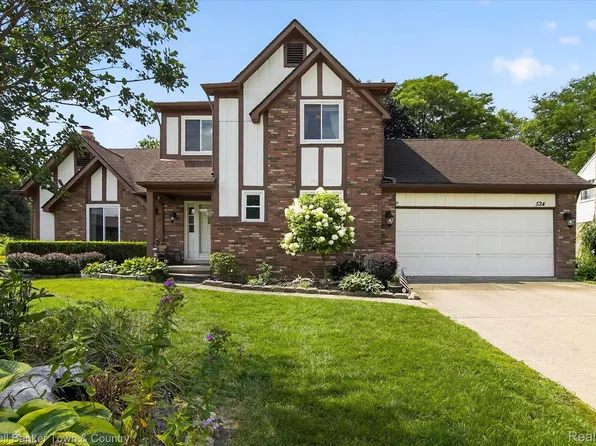 524 Kentucky Dr, Rochester Hills, MI 48307