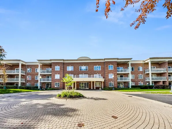 124 Day St APT 312, Bloomingdale, IL 60108