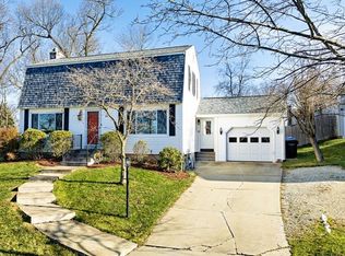 89 Sawmill Rd, Springfield, MA 01118