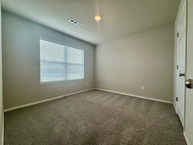 2816 Reynolds St — Photo 21