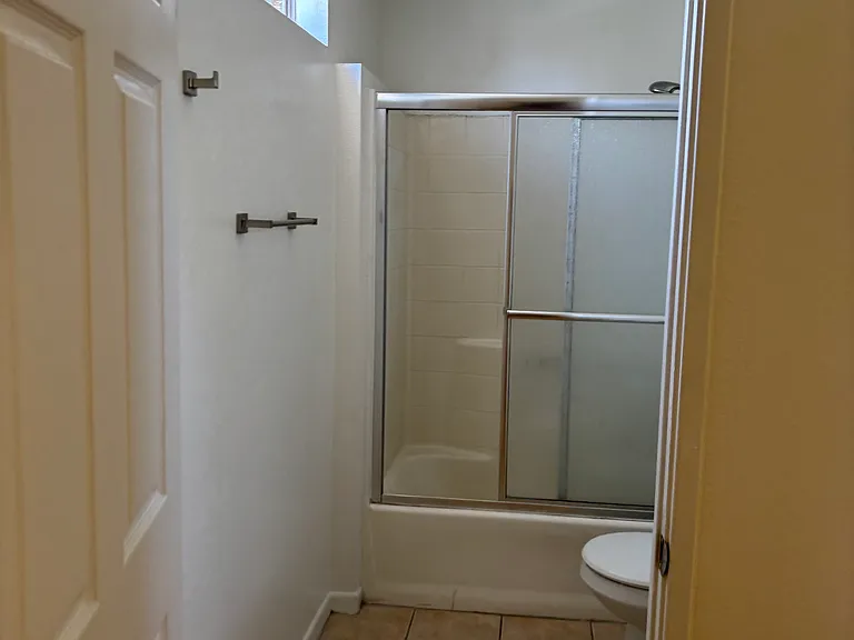 5638 Colfax Ave #7 — Photo 12