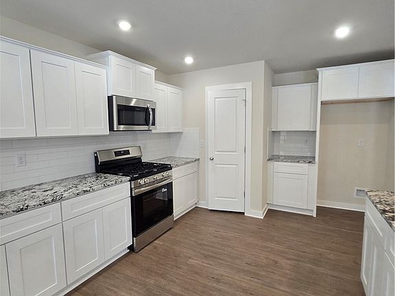 6th image of this home