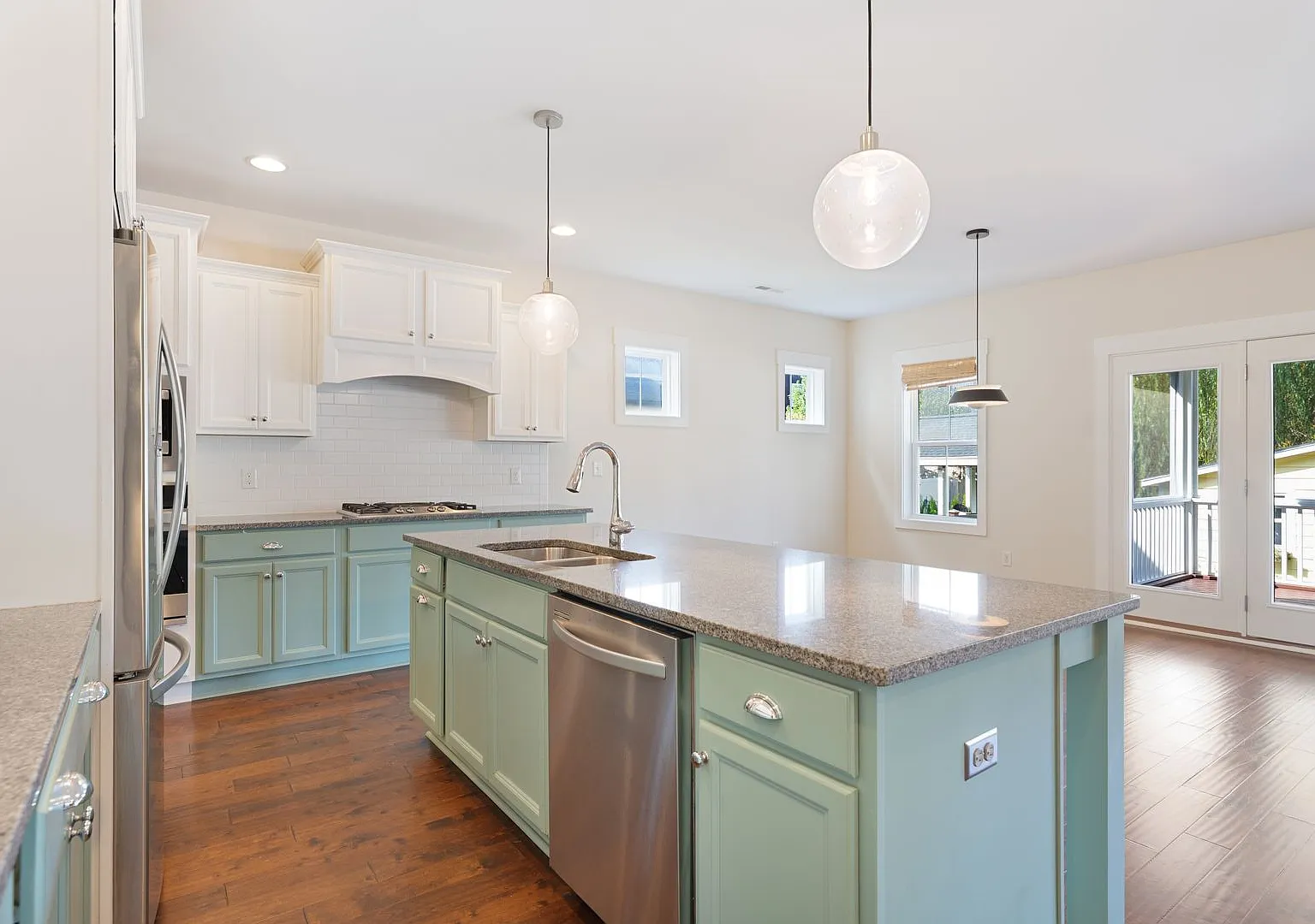 Welcome Home to Briar Chapel A Charming Retreat in One of Chapel Hill's Favorite Communities! — Photo 4