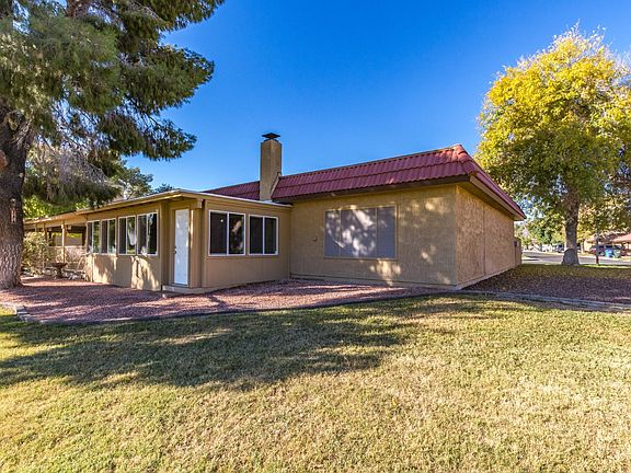 3rd image of 11819 S Tonopah Dr