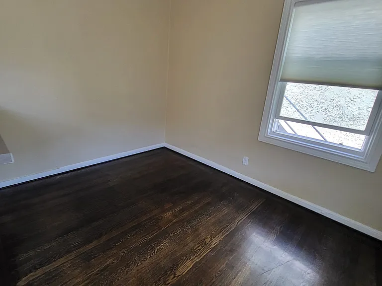 2320 Le Conte Ave #4 — Photo 9