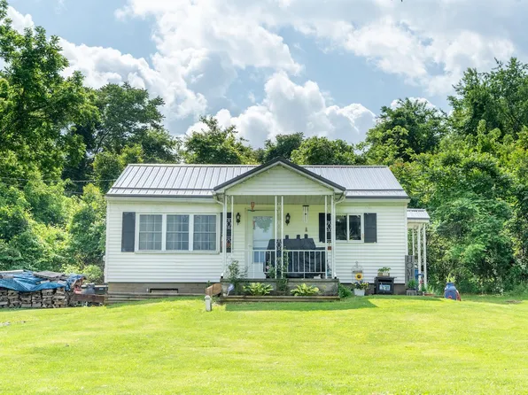 202 Rosy Hill Rd, Lemont Furnace, PA 15456
