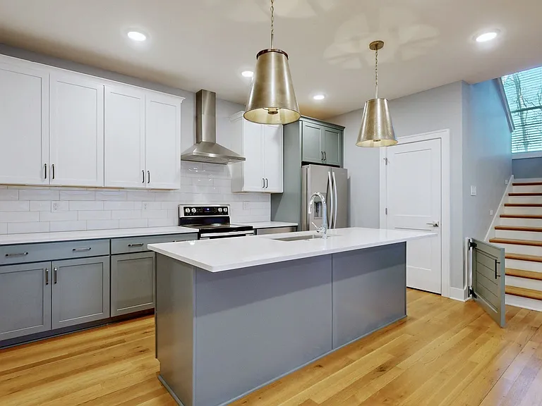 6412B Edsel Dr — Photo 4