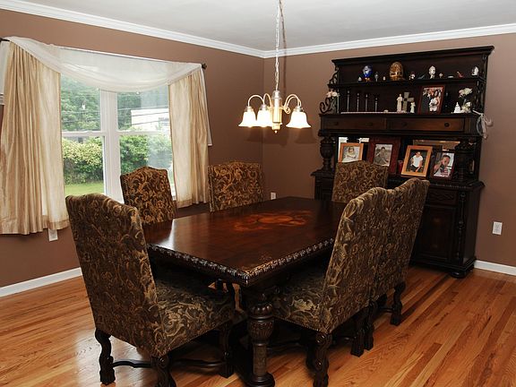 dining room 15x12